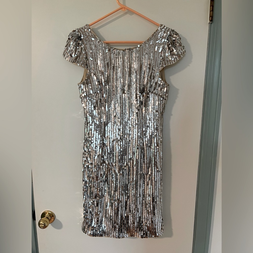 Lulu’s Silver Sequins Short Mini Bodycon Dress
